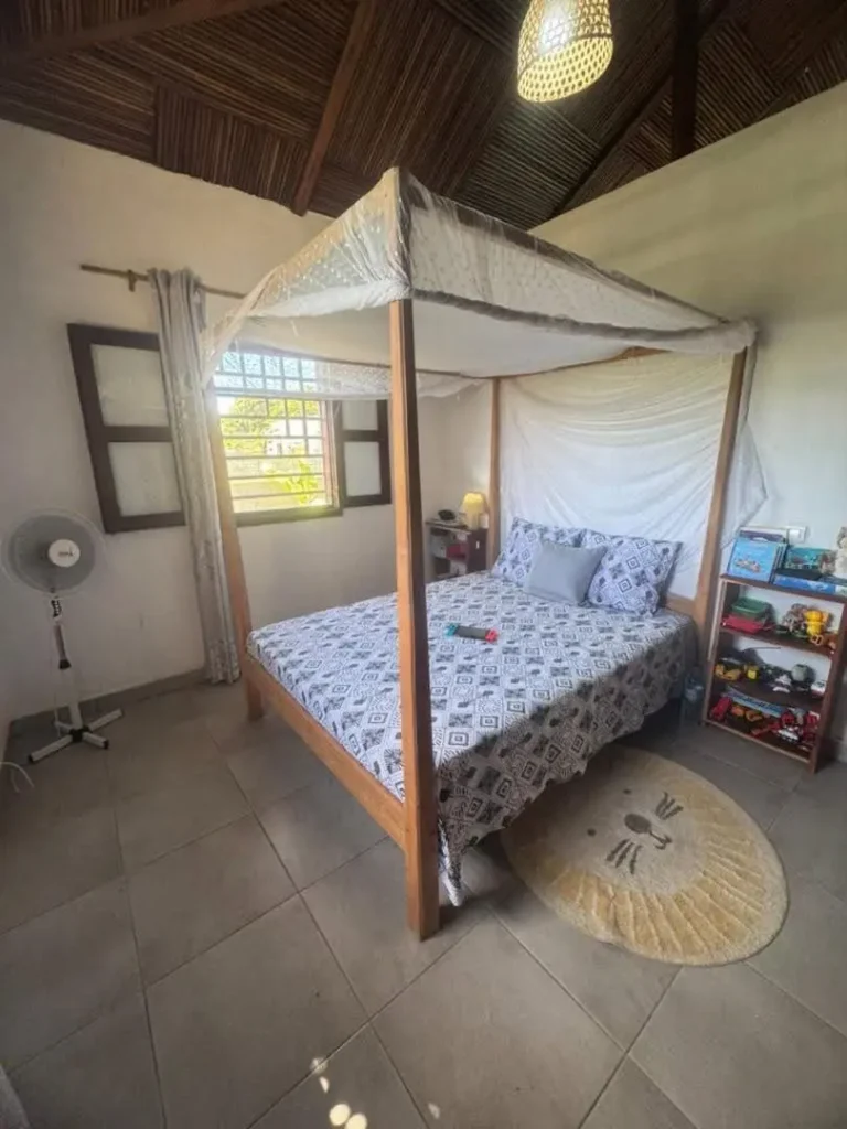 villa-location-nosy-be-chambre-lit-double