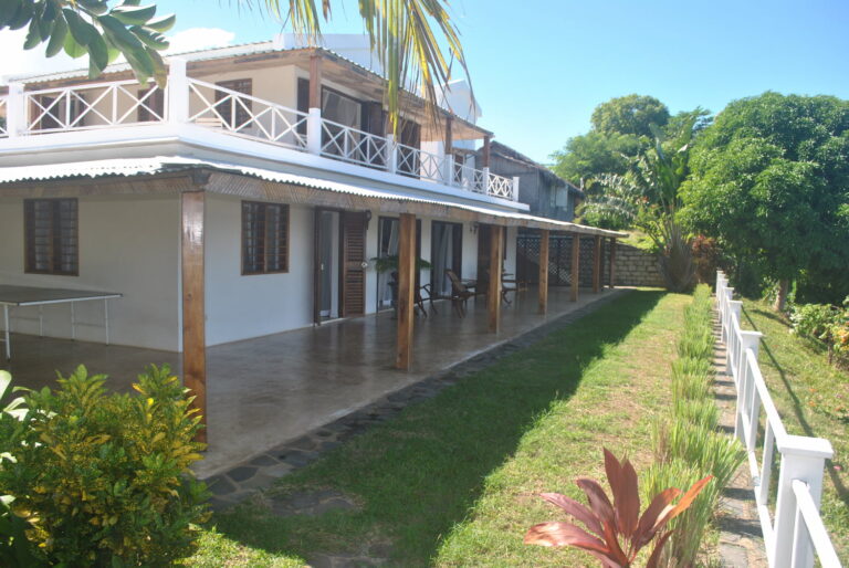 Extérieur et jardin – Villa Soleil