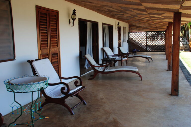 Grande terrasse extérieure – Villa Soleil