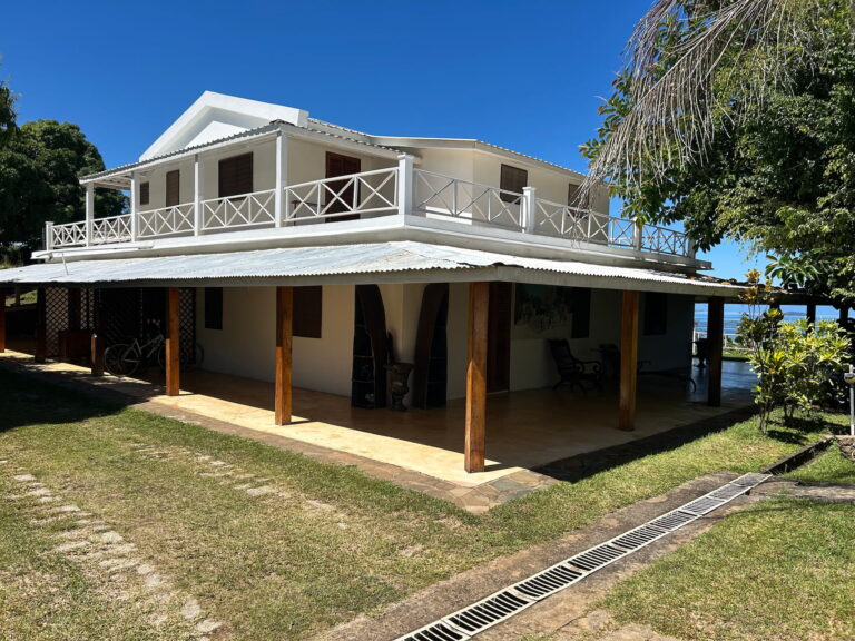 Villa Soleil – Façade et grande terrasse